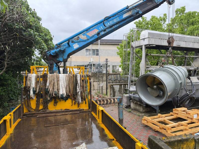 趕在梅雨來臨前 新北中港東抽水站機組更新工程5月升級完工