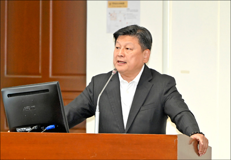 傅等17藍委有案在身 藍白撐保護傘╱民進黨團批「18個月不休會創紀錄」