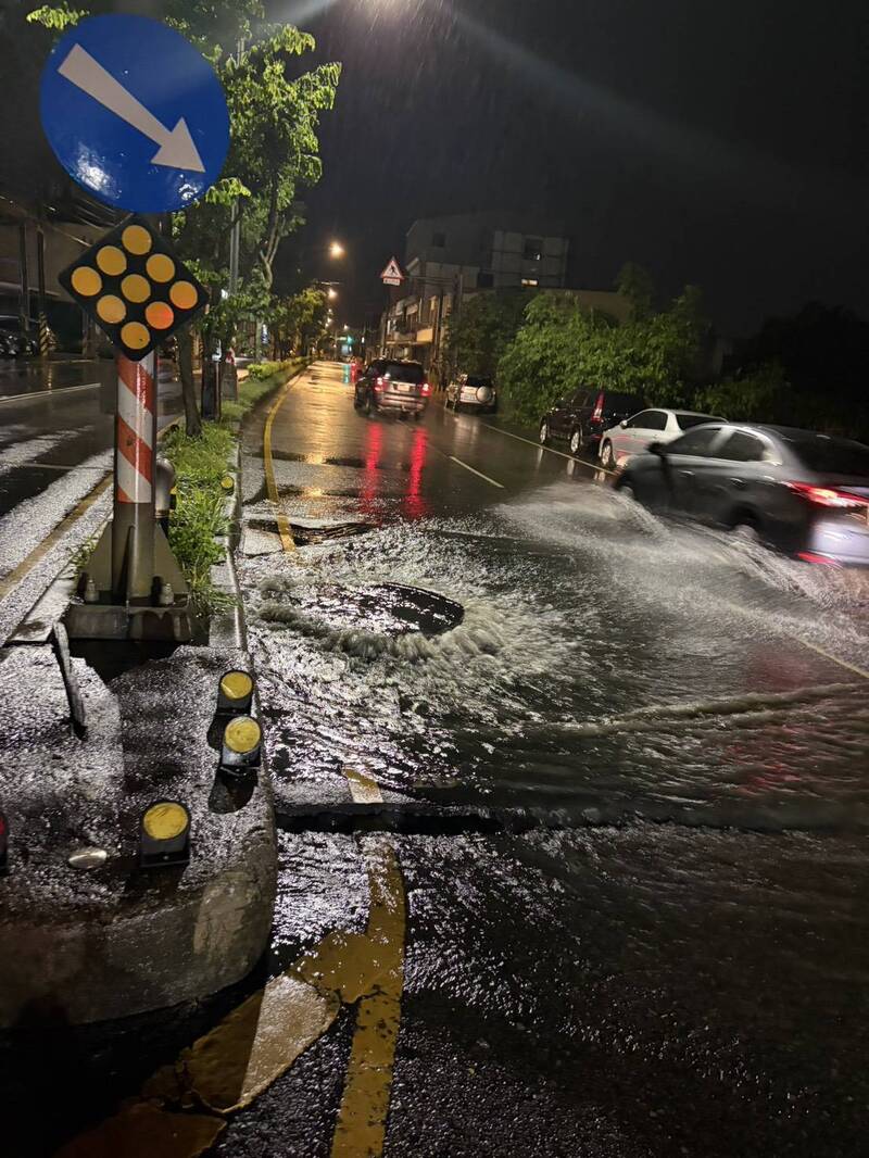 滯留鋒面強降雨 大溪、桃園昨晚雨量都達100毫米