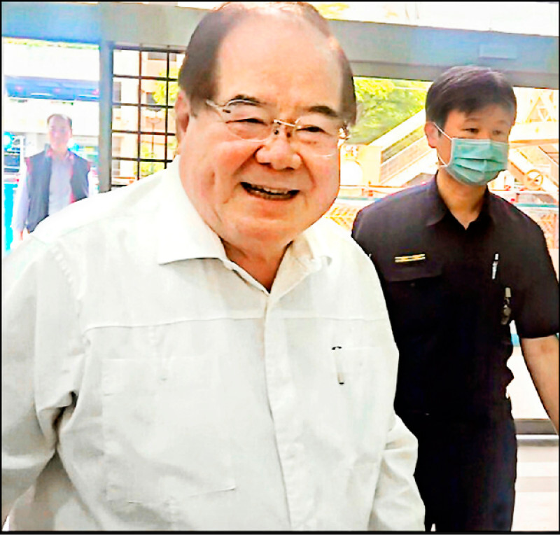 李乾龍追蹤器案不提告 檢方簽結