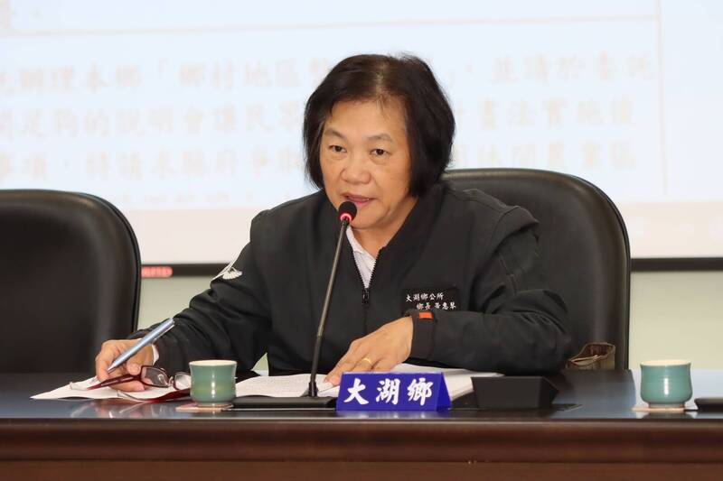 「種苗」問題引發「草莓王國」恐慌 大湖鄉長黃惠琴急宣導
