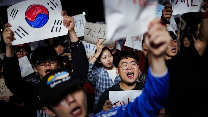 南韓選後餘震!選票短缺掀萬人抗議 保守派質疑中國介選