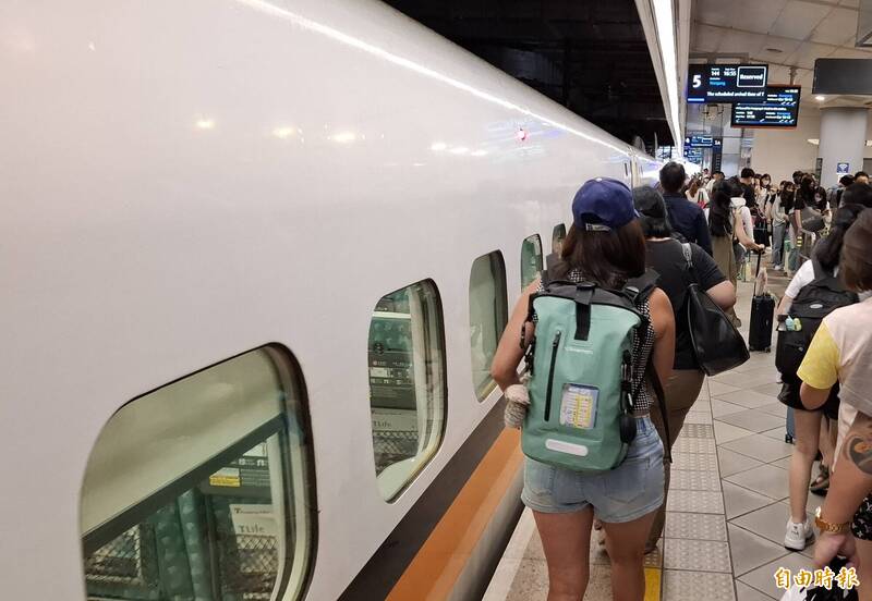 高鐵延伸屏東通車後 民國140年屏東站每日運量逾七千人