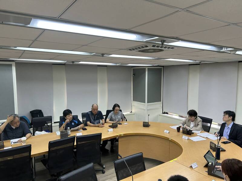 明年軍公教將調薪 全教產喊話:至少加10%