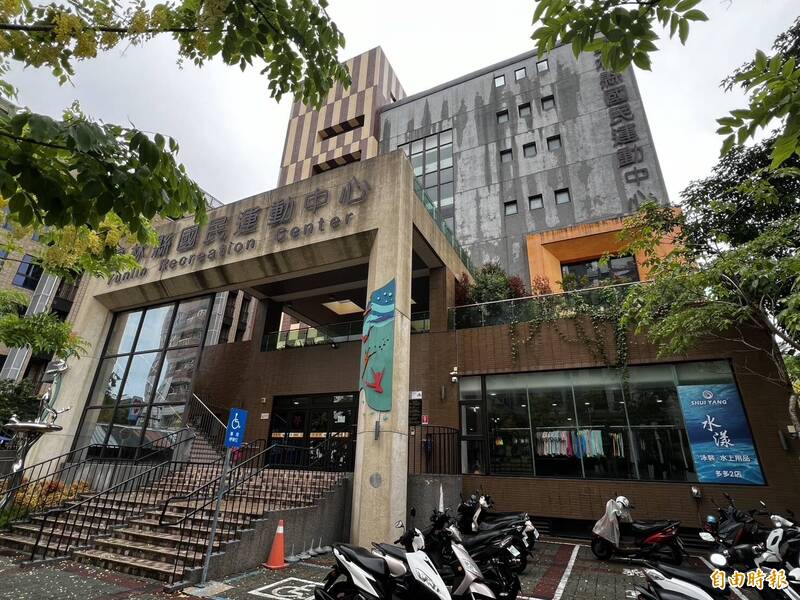 運動部官網藏「外送茶」色情網站！點擊連結出現不雅照