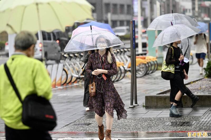 16縣市豪大雨特報！氣象署：恐有短延時強降雨
