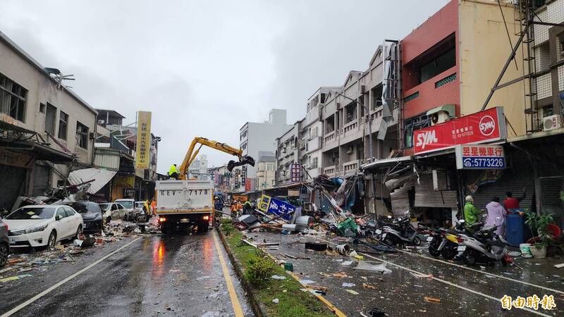 新竹氣爆  沈伯洋先發聲致意、蔣萬安後致電高虹安提支援