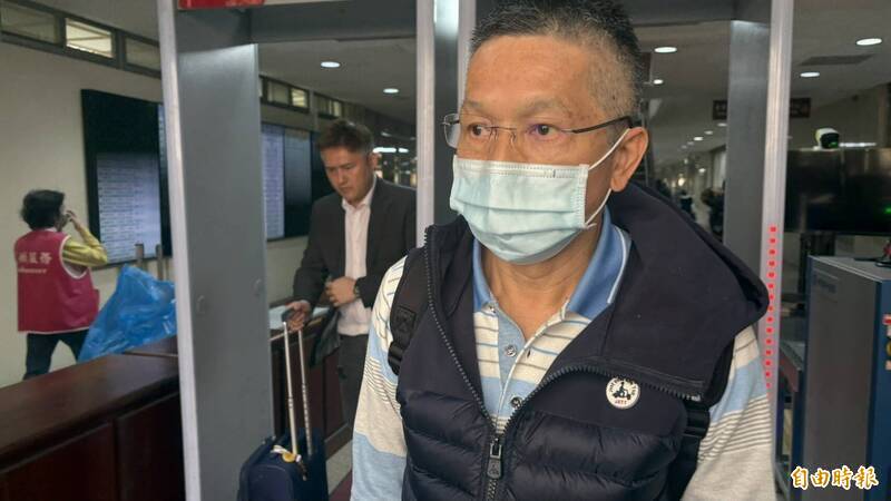 捲88會館被拔官再涉恐嚇！ 前刑事局副局長黃建榮被判7月