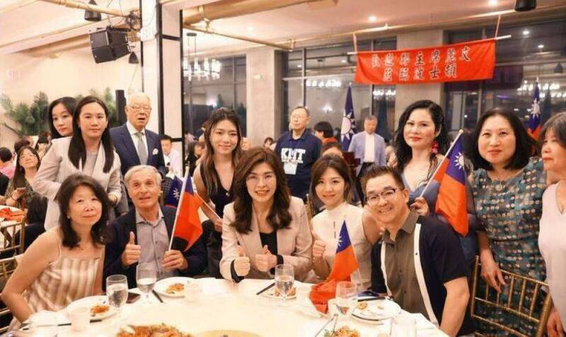 鄭麗文訪美「同框」中共統戰官員 陸委會：她像習近平傳聲筒