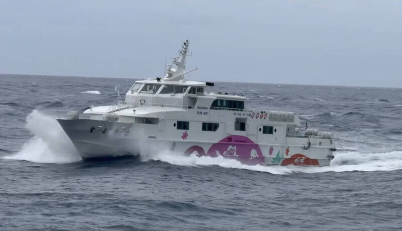 雨彈轟炸蘭嶼  原民會主委曾智勇遭「關島」