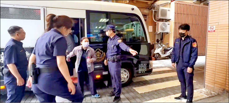檢揭示對話控徐受滲透來源指示支持民眾黨 徐春鶯律師：只是聊天、爭取中配權益
