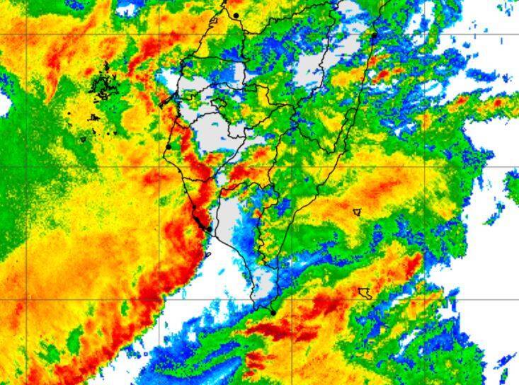 雷雨帶觸陸!嘉義以南大雷雨開炸 台南、高雄響國家級警報
