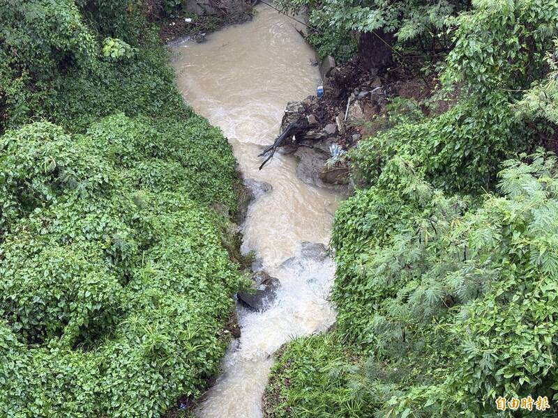 核三廠又遭影射雨後造「黃泥」 廠方澄清：各地野溪地表逕流