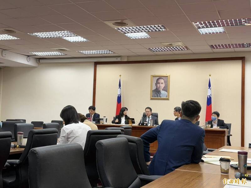 張嘉郡稱美國會毀滅性衝擊國產花生 同黨立委楊瓊瓔警告：太嚴重字眼反讓價格更崩