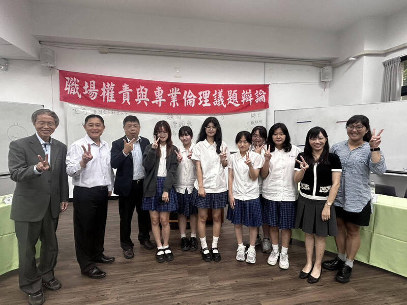 法理情的拉鋸！  「32元舊電鍋起訴案」成高大政法系畢業辯論焦點