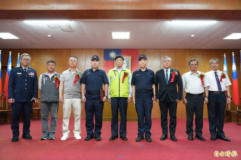澎湖縣警察節慶祝大會 表揚模範及績優警察