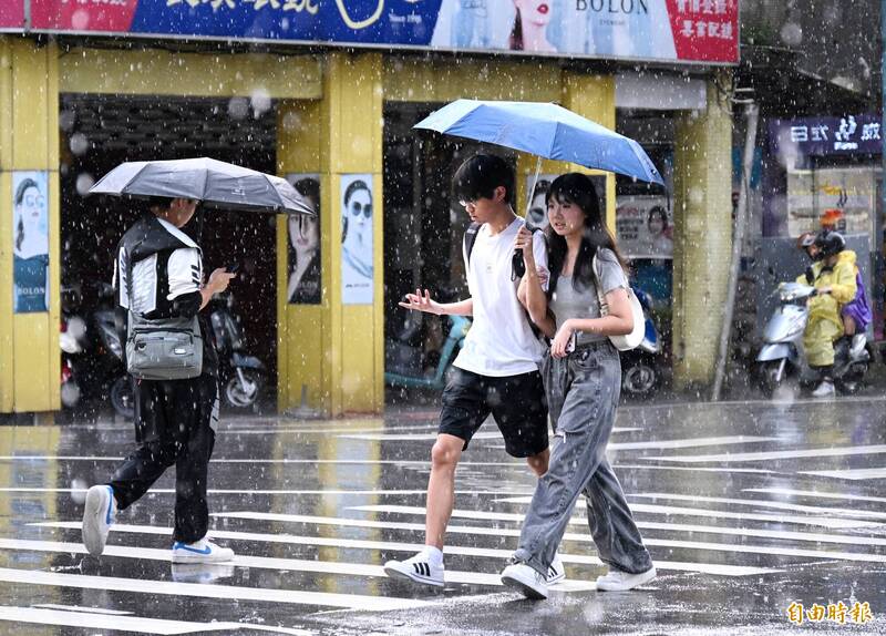 明天天氣/豪雨還有兩天 橘黃雨彈熱區1圖看懂