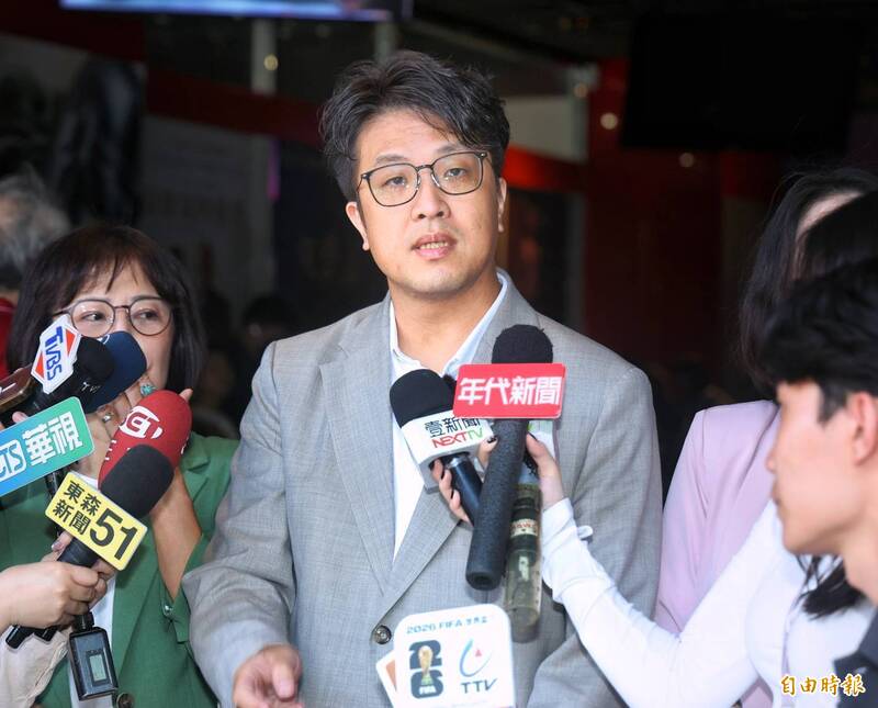 蔣萬安列政績「做不好輔選被笑死」 沈伯洋市政球連發要蔣接招