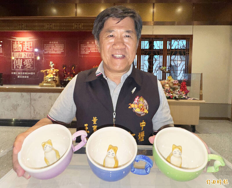 萌亮相!桃監「牆內微光」手作貓咪杯 對外販售了