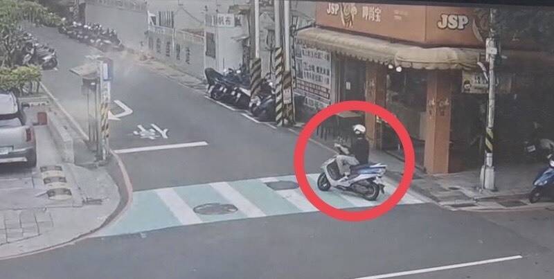 機車被拖吊洩個資!拖吊場前員工兩度摸上門 偷走40萬黃金現金