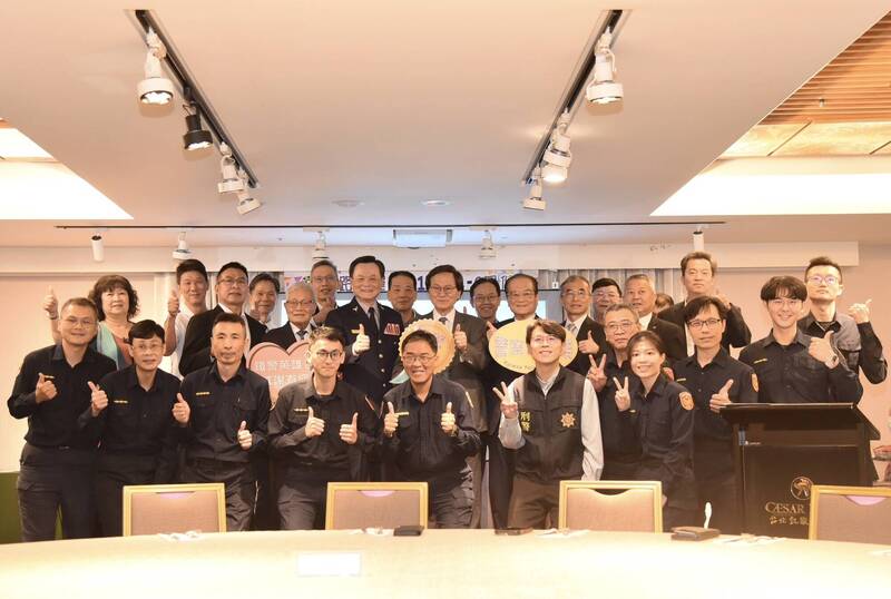 瓦解大型詐欺機房 鐵警刑大偵查佐張永維獲全國模範警察