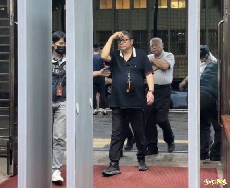 簽下儲能大單前涉偷跑買股撈千萬 「天宇工業」董座3兄弟交保