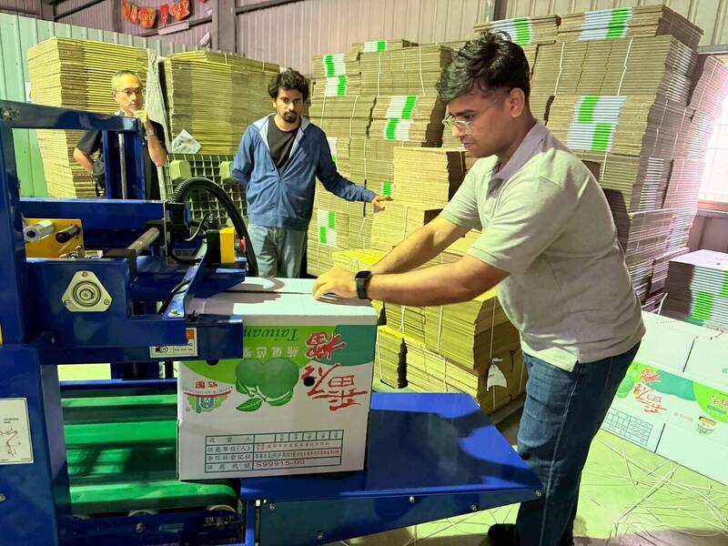 農業季節性缺工新解 高雄市首創媒合外籍大專生寒暑假打工