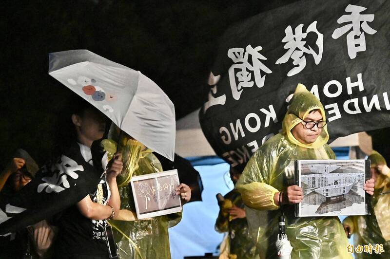 活動前默哀1分鐘。（記者塗建榮攝）