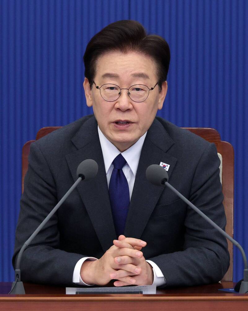 南韓選舉舞弊疑雲衝擊!李在明支持率暴跌 發文道歉提「更低姿態」