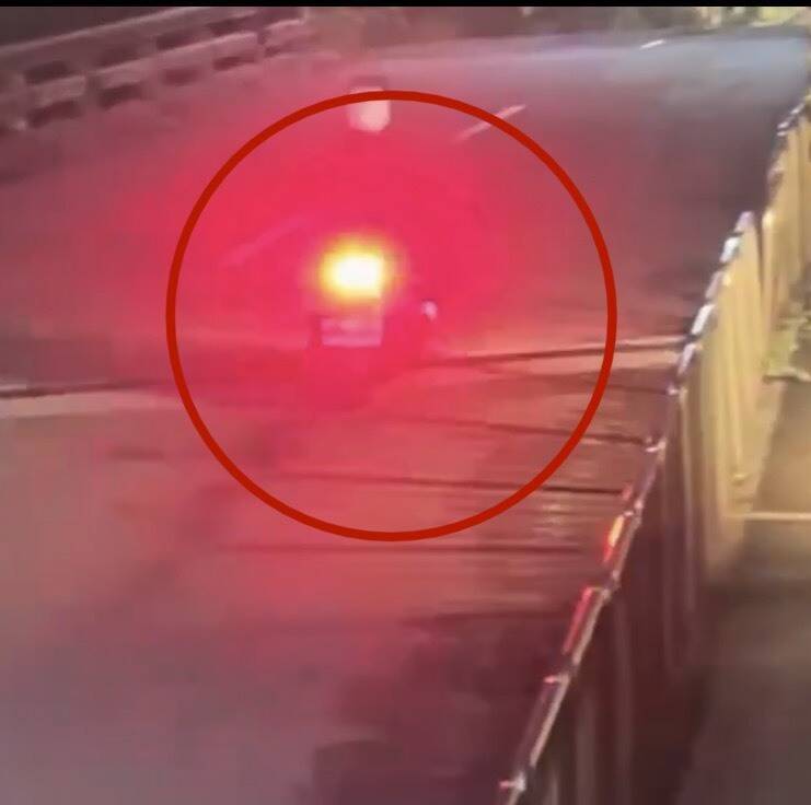 吸毒男深夜騎車外出落警網 查出毒品與毒品反應被逮