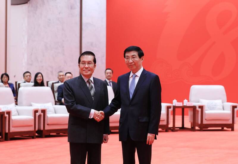會見王滬寧 張榮恭:台灣主流民意明確要求兩岸交流合作