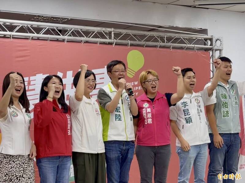 蘇巧慧、張宏陸舉行板橋座談會 強調加速兒童館、浮洲都市計畫進度