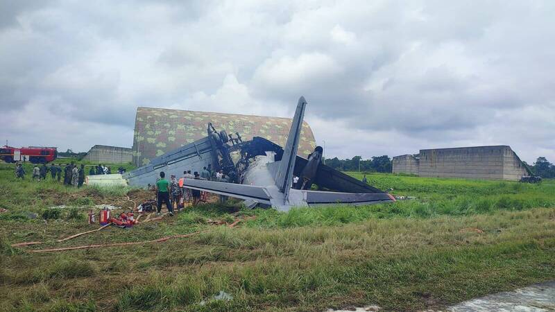 印度空軍Antonov An-32運輸機墜毀 5人罹難