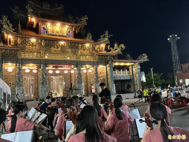 和順國中國樂團廟口開演 打造社區與校園共融