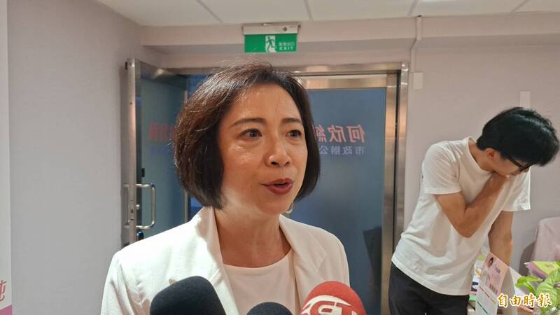 何欣純搶親子票!盤點台中特色公園綠地 做親子活動