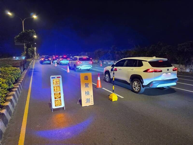 週休二日擴大臨檢 台南警攔獲2車毒駕 起出K他命、安毒