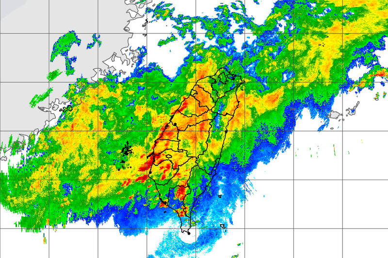 10縣市豪大雨特報 大雷雨襲擊雲嘉南