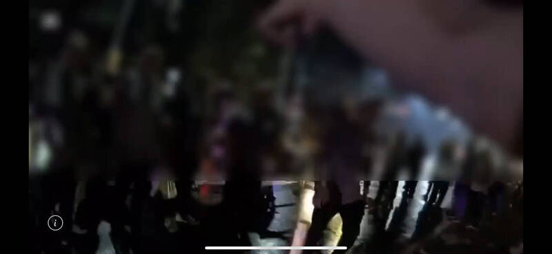 新莊遶境隨香酒醉大鬧 新莊警當場管束維持秩序
