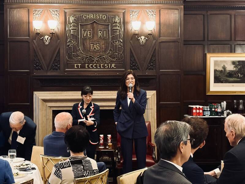 演講遇民眾抗議賣台 鄭麗文:沒有賣台 還真真實實的保台