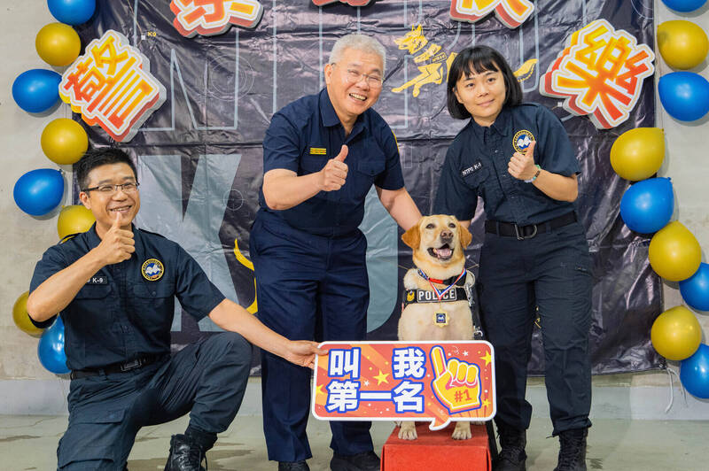 615警察節最強賀禮!攔截48萬顆喪屍煙彈 「毛英雄」獲授勳