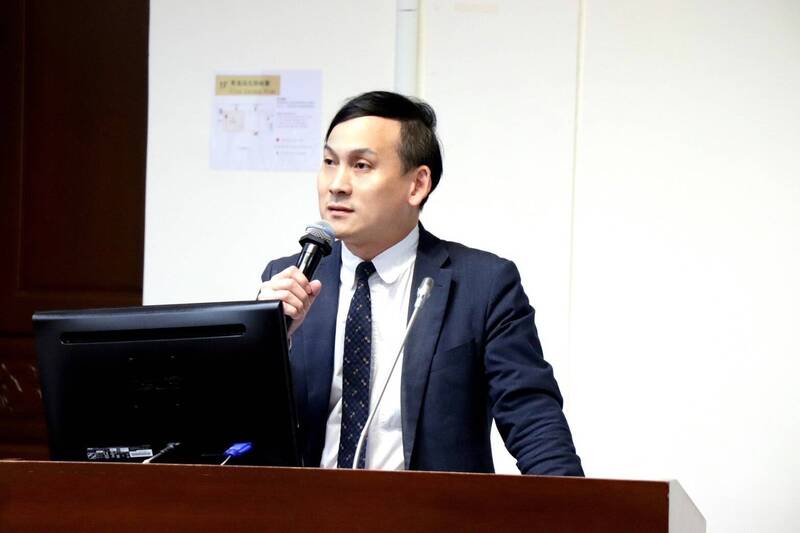 提軍公教3修法遭疑復活「雙薪肥貓」 葉元之反擊