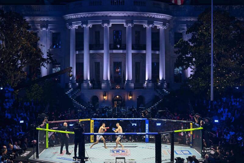白宮首辦UFC格鬥賽 南草坪架「八角籠」川普80歲大壽親觀戰
