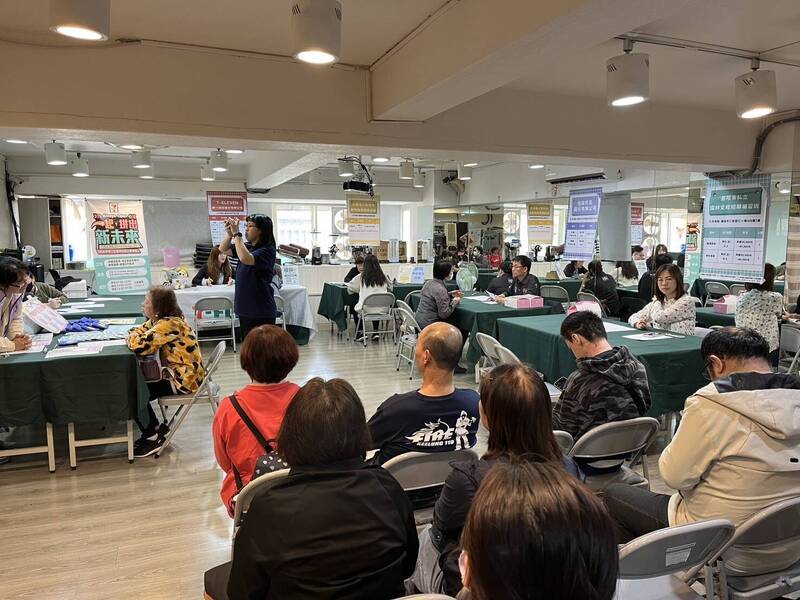 重返職場 基隆市銀髮人才據點明天辦聯合徵才