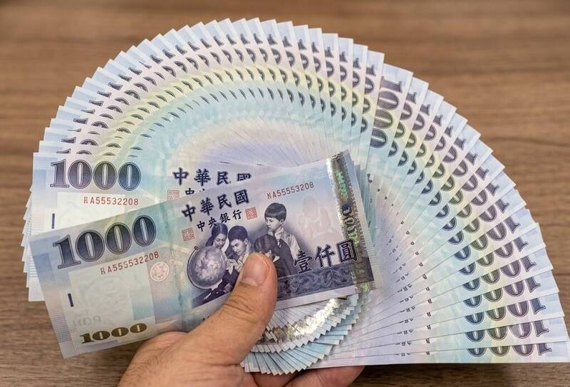 為賺1200元報酬換來2年牢飯 彰化男轉交詐款遭重判