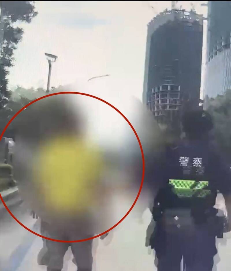 不滿街友妻喜歡「小鮮肉」 男持鋸子在北車砍傷情敵被逮