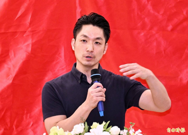 蔣萬安「火鍋說」被抓包至少在4個場合講過 周軒酸:蔣稿機沒更新?