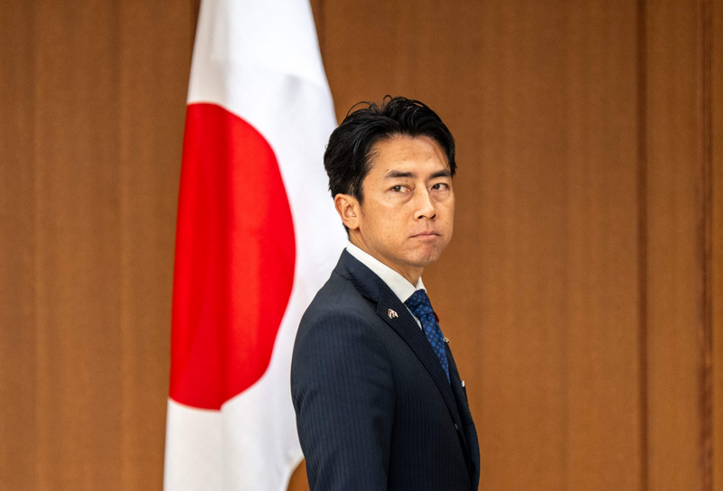 日本議員幫中國說話 當場被小泉進次郎嗆到道歉:我收回發言......