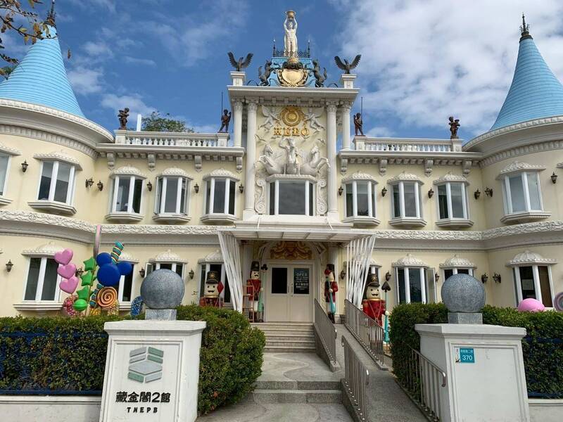 端午連假去哪玩?台南藏金閣2館送限量粽子零錢包