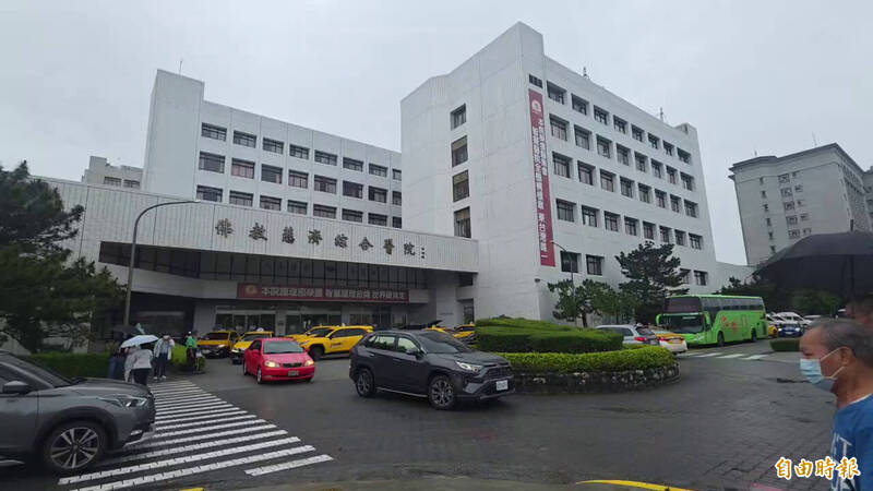 花蓮慈濟名醫屢遭仿冒 皮膚科洪崧壬遭AI變造賣狐臭藥