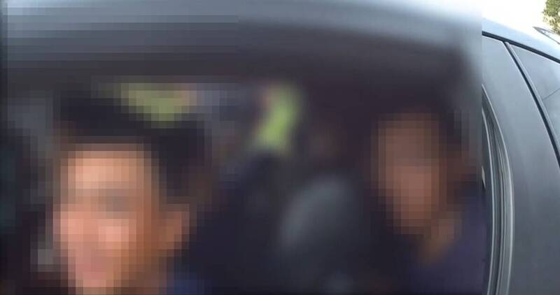 7人座休旅車走走停停 警攔查8越南移工全是逾期居留